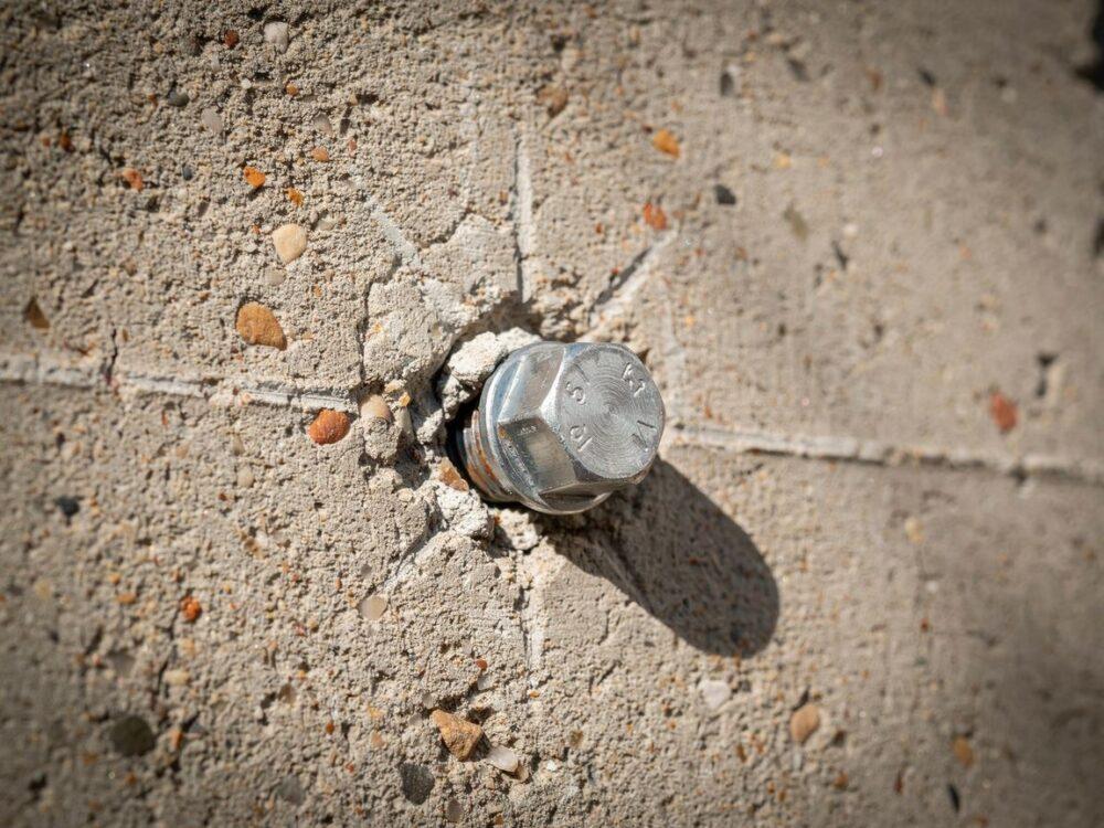 kotwa wwiercana w beton